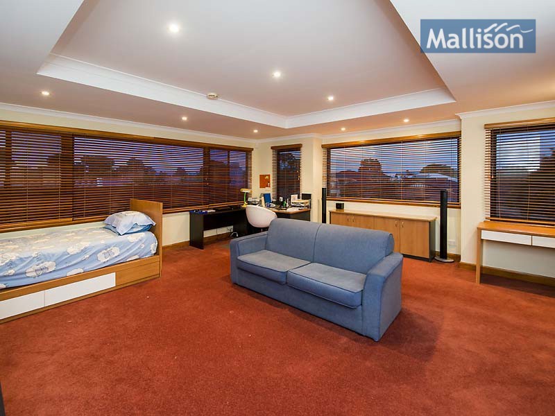 32 Burtonia Place, Canning Vale WA 6155