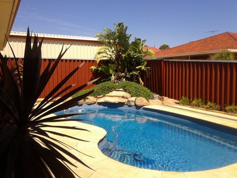 8 Wauhop Circle, Beeliar WA 6164