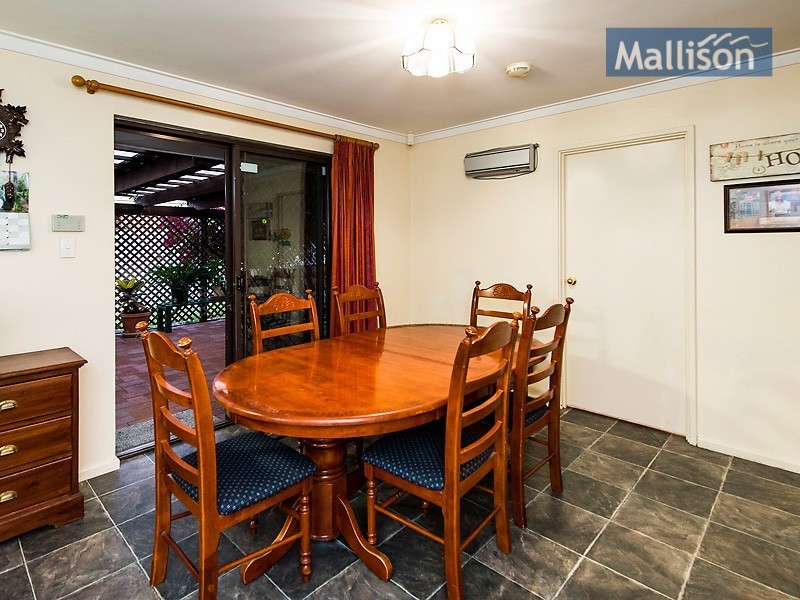 32 Shillington Way, Thornlie WA 6108