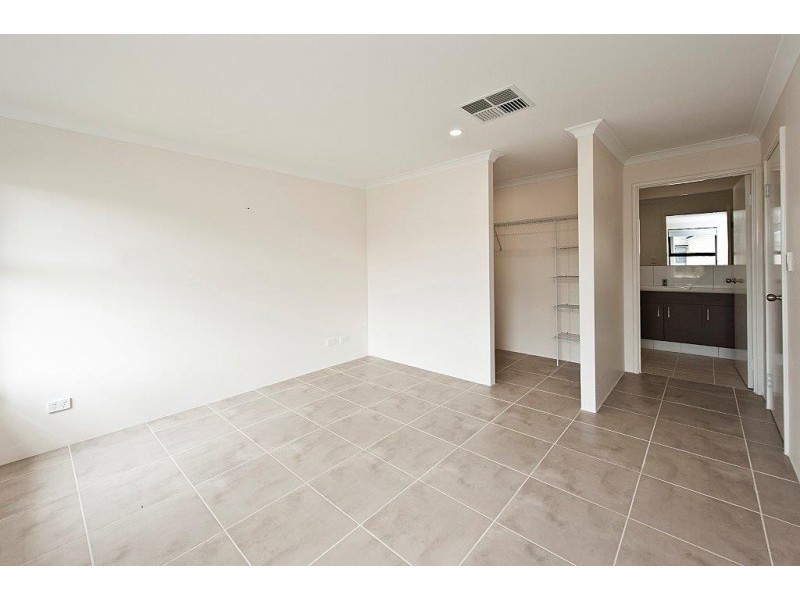 8 Benger Way, Baldivis WA 6171