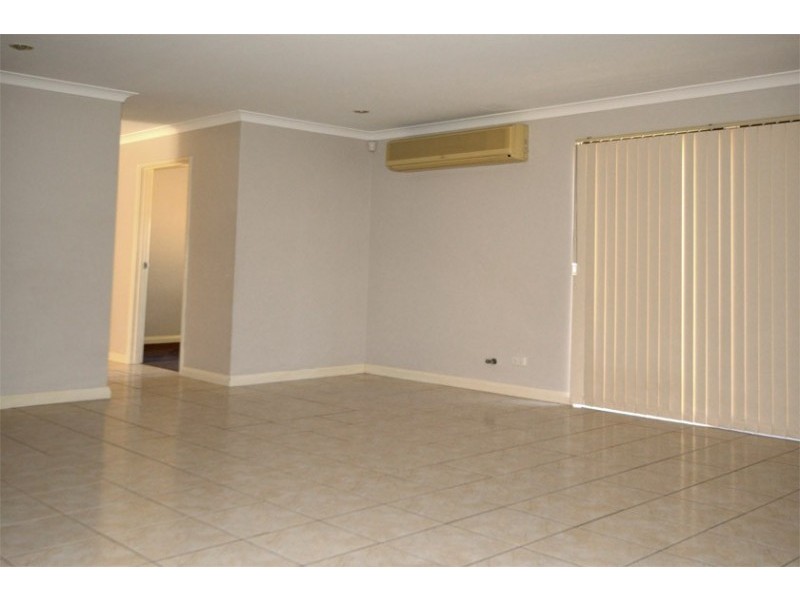 1/70 Carcoola Street, Nollamara WA 6061