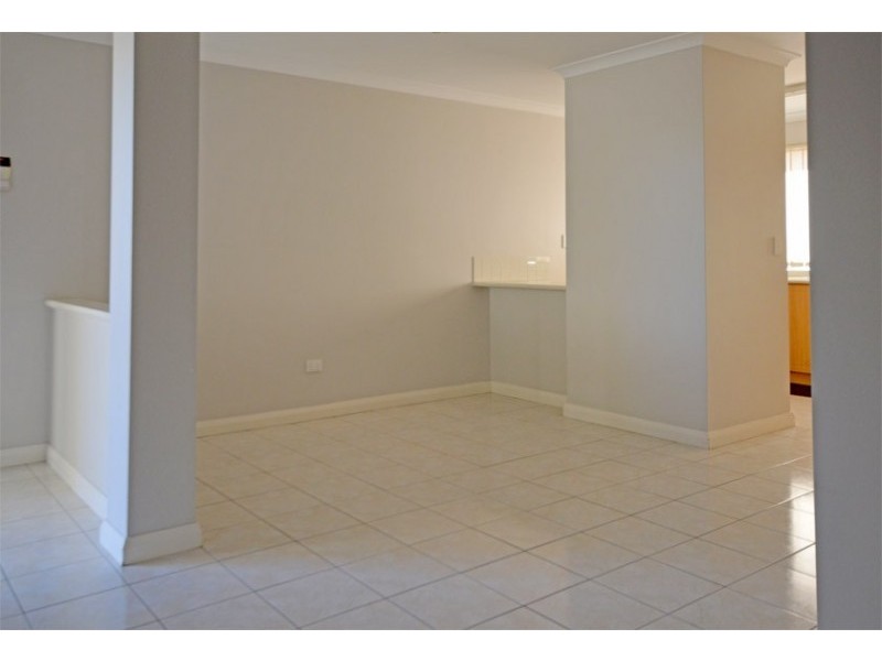 1/70 Carcoola Street, Nollamara WA 6061