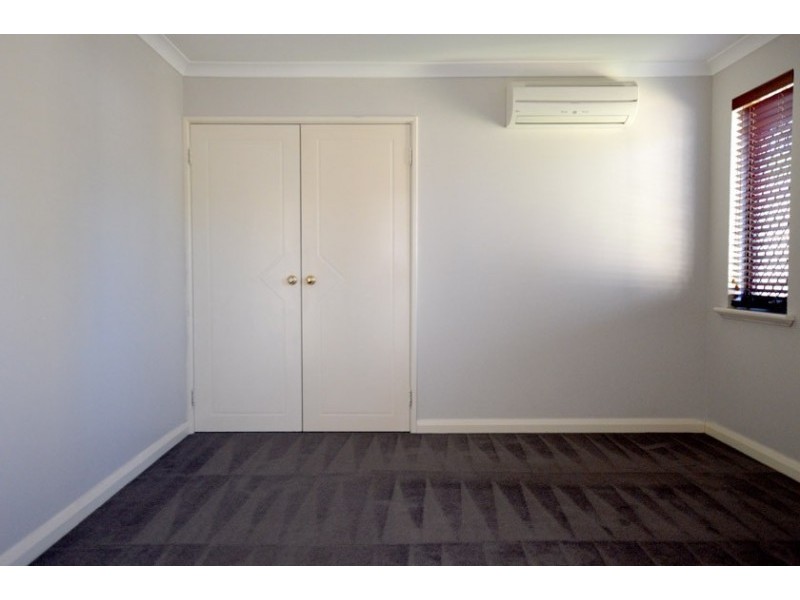 1/70 Carcoola Street, Nollamara WA 6061