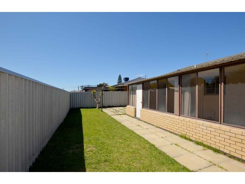 14 Charthouse Road, Safety Bay WA 6169