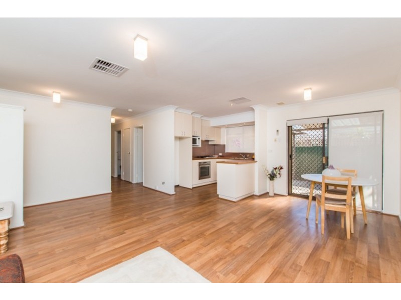 8 Teague Close, Bull Creek WA 6149