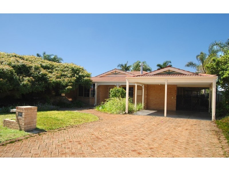 9 Timbercrest Road, Thornlie WA 6108