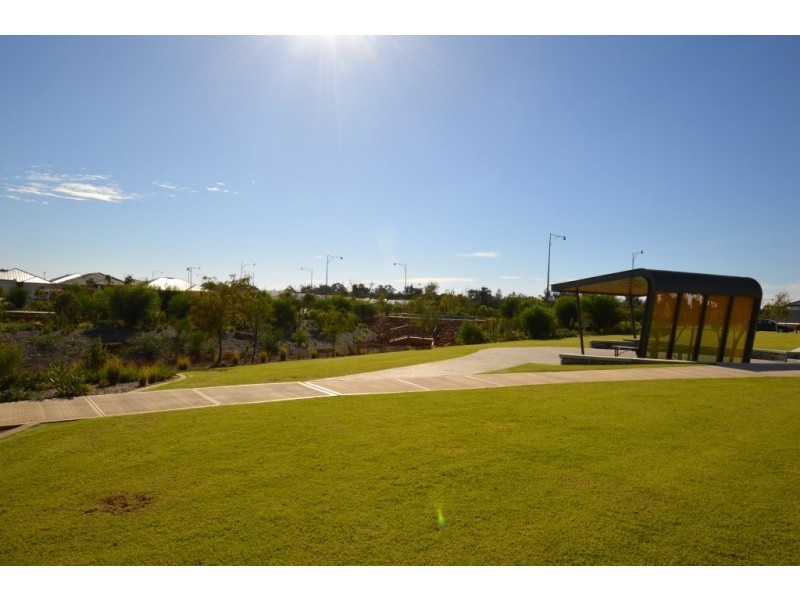 34 Goldfields Loop, Wandi WA 6167