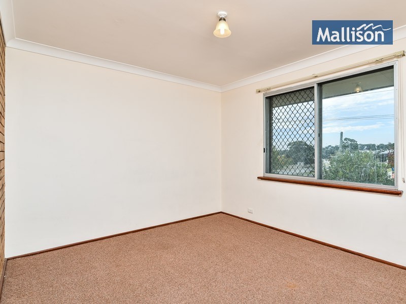 1a Windelya Road, Kardinya WA 6163
