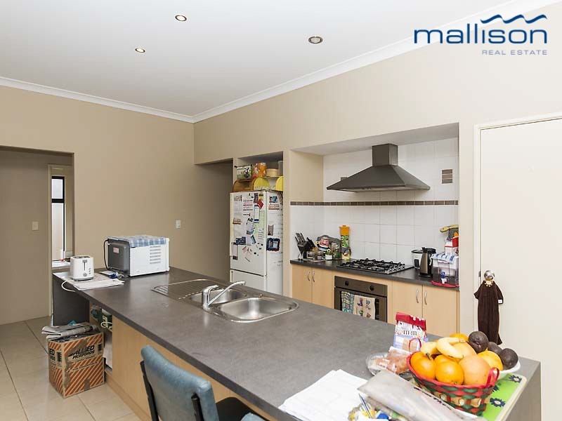 71 Nottely Crescent, Secret Harbour WA 6173