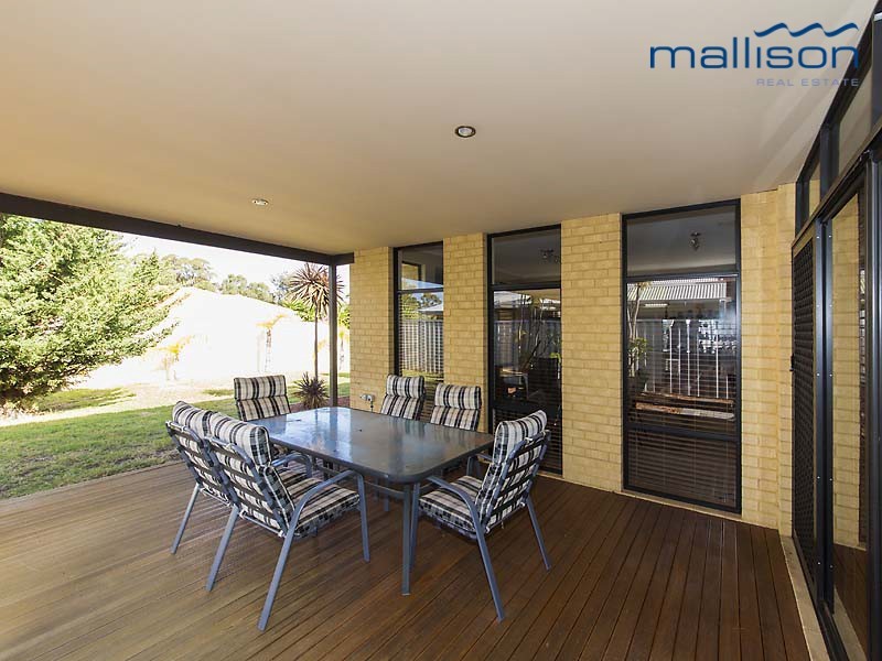 71 Nottely Crescent, Secret Harbour WA 6173