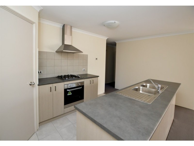 1/9 Hunt Street, Thornlie WA 6108