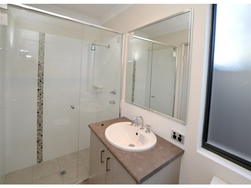 1/9 Hunt Street, Thornlie WA 6108