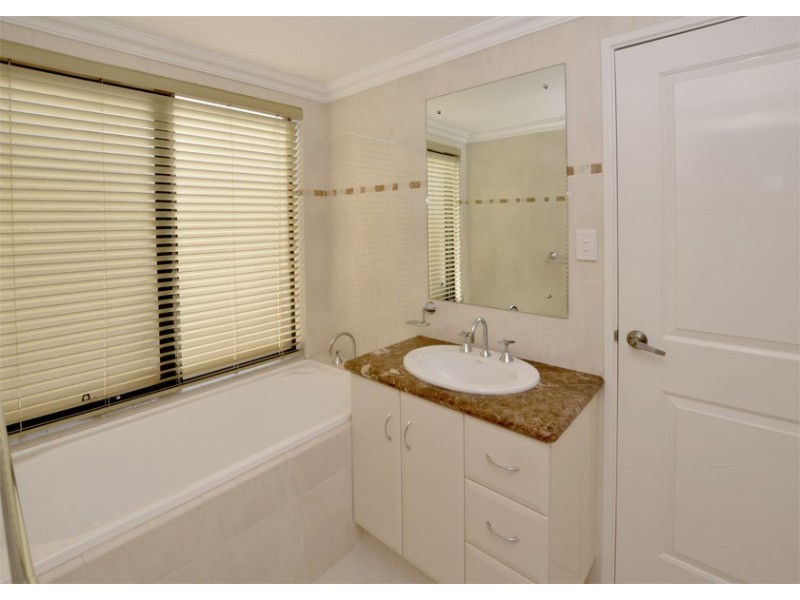 33 Giudice Way, Yangebup WA 6164