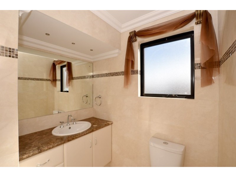 33 Giudice Way, Yangebup WA 6164