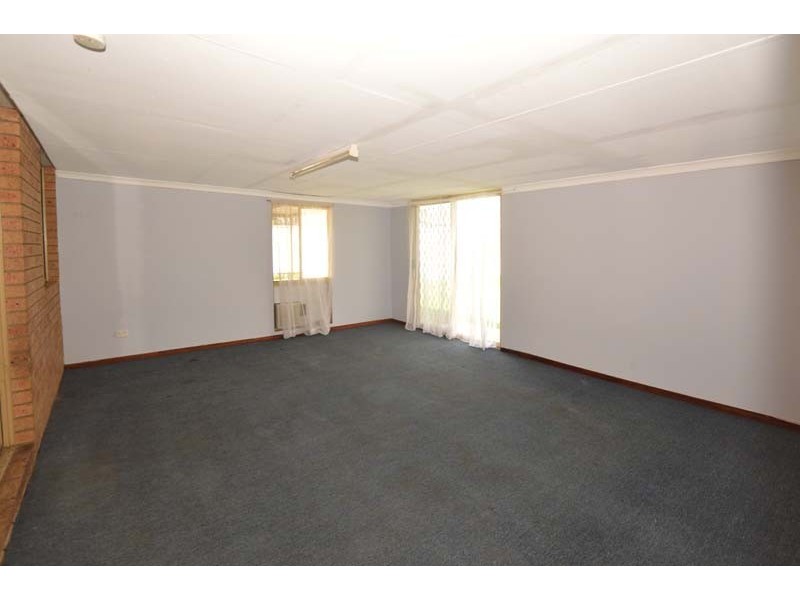 58 Elkhorn Street, East Cannington WA 6107