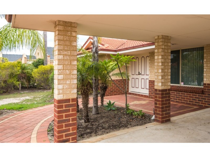 34 Tritonia Rise, Thornlie WA 6108