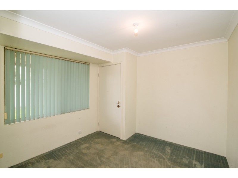 34 Tritonia Rise, Thornlie WA 6108