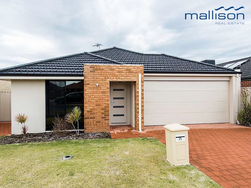 25 Springdale Boulevard, Secret Harbour WA 6173