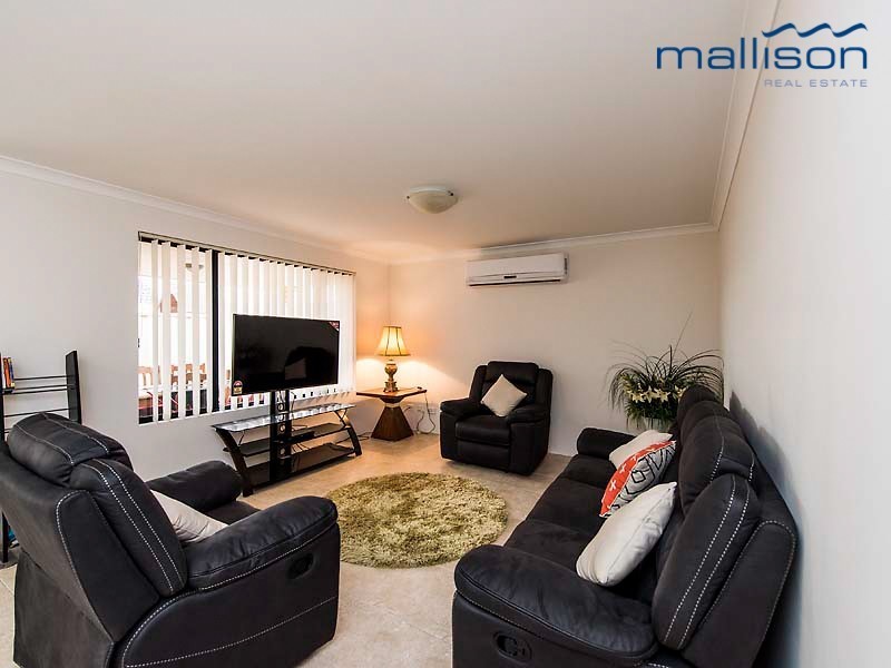 25 Springdale Boulevard, Secret Harbour WA 6173