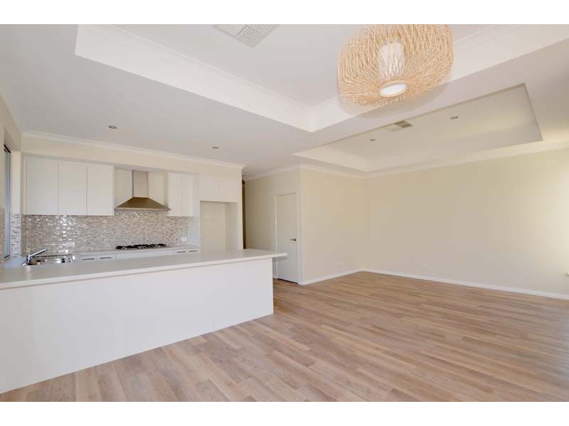 a/9 Falstaff Crescent, Spearwood WA 6163