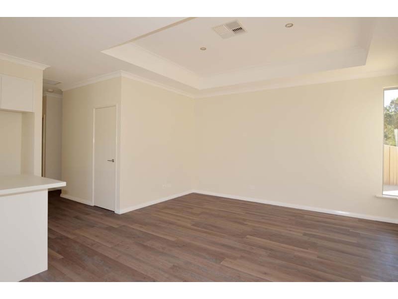 a/9 Falstaff Crescent, Spearwood WA 6163