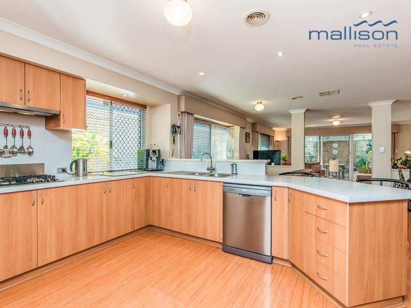 20 Wildfinch Street, Beeliar WA 6164
