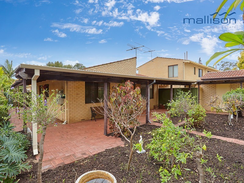 8/21 Copperwaite Road, Kardinya WA 6163