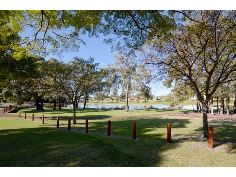 42 Ashridge Turn, Canning Vale WA 6155