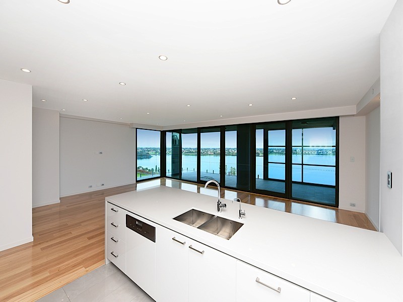 41/88 Terrace Road, East Perth WA 6004