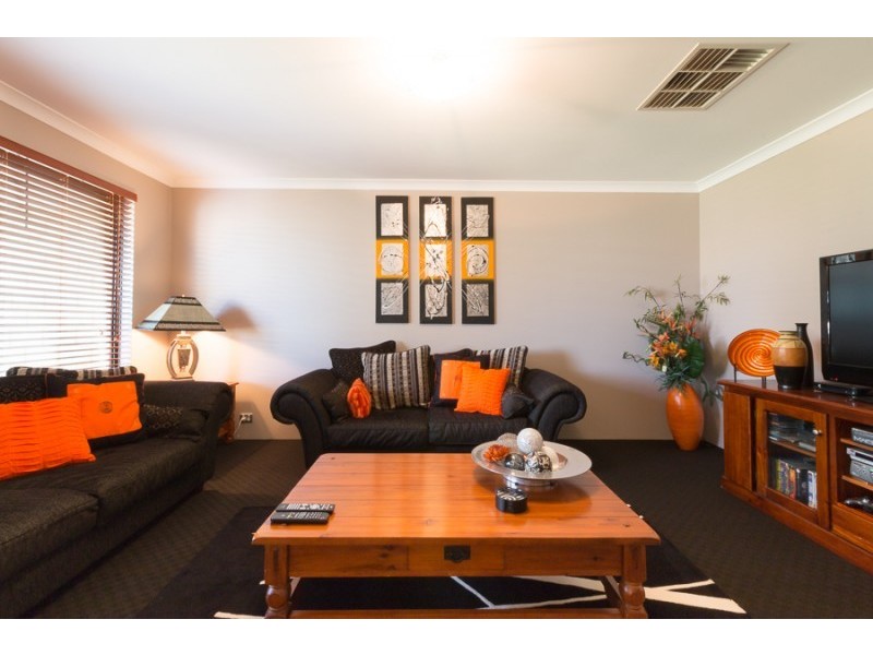 15 Granby Road, Secret Harbour WA 6173