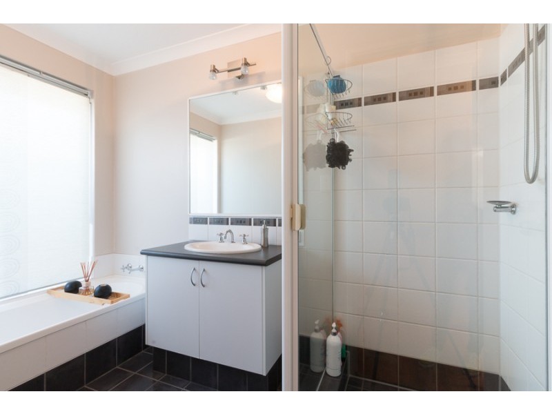 15 Granby Road, Secret Harbour WA 6173