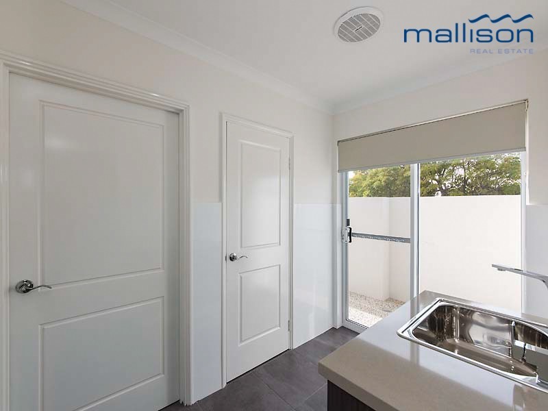 4/73 Clydesdale Street, Como WA 6152