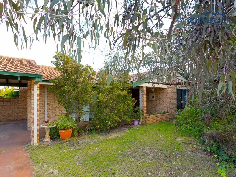 39 Laughton Way, Leeming WA 6149