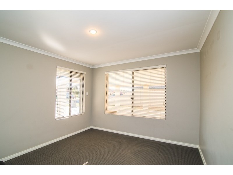 30 Buttercup Crescent, High Wycombe WA 6057