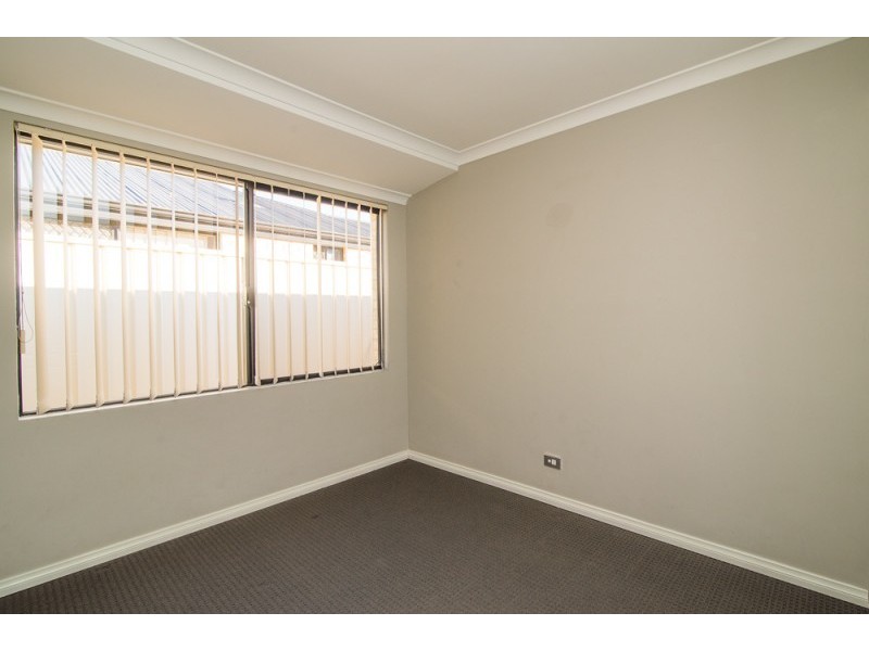 30 Buttercup Crescent, High Wycombe WA 6057