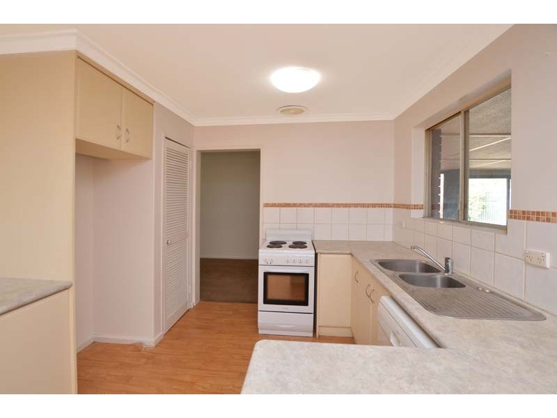 12 Coniston Way, Ferndale WA 6148