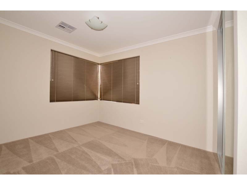 12 Dainfern Loop, Madeley WA 6065