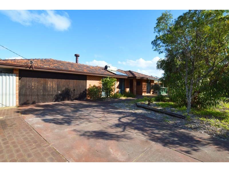 7 Donata Court, Willetton WA 6155