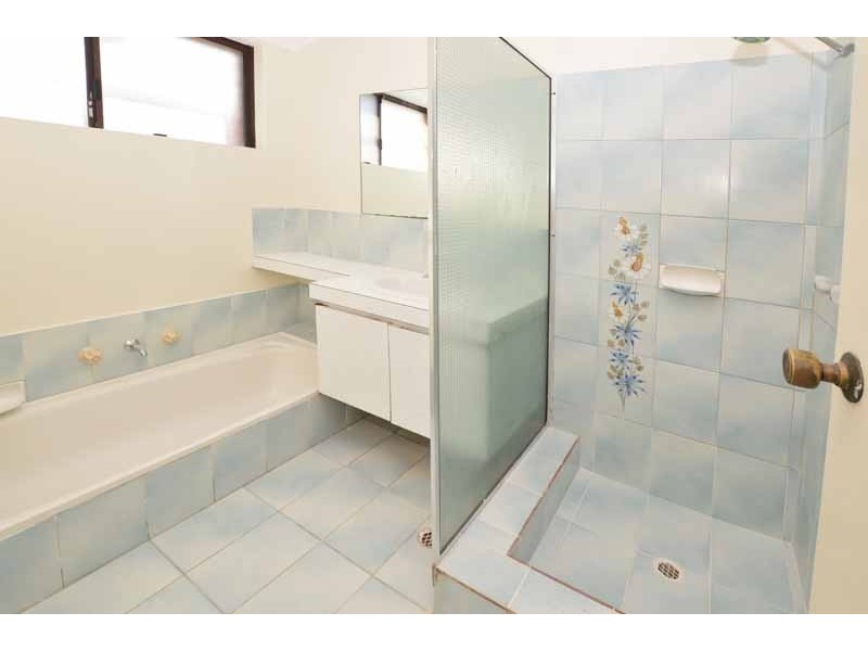 7 Donata Court, Willetton WA 6155