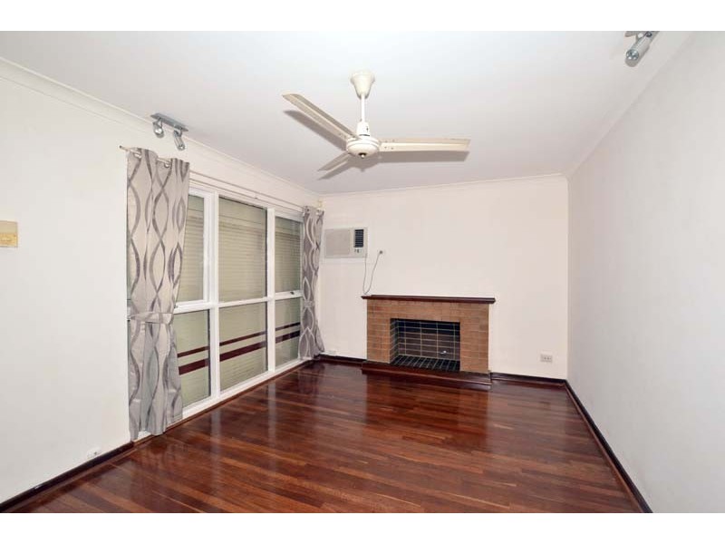 374 Spencer Road, Thornlie WA 6108