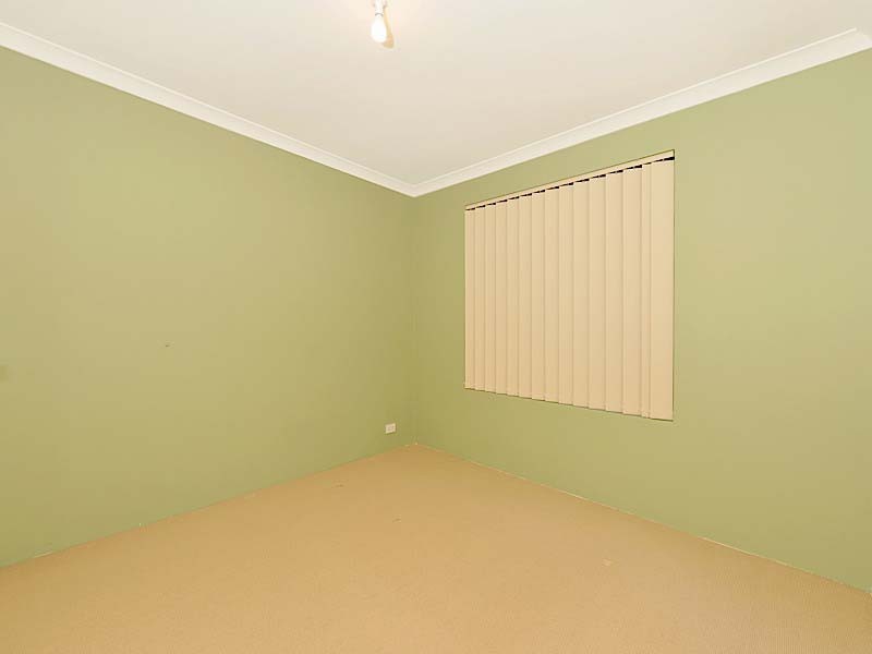 20 Elliot Place, Thornlie WA 6108