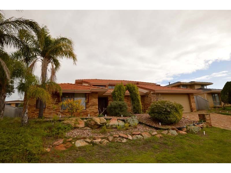 98 Jackson Avenue, Winthrop WA 6150