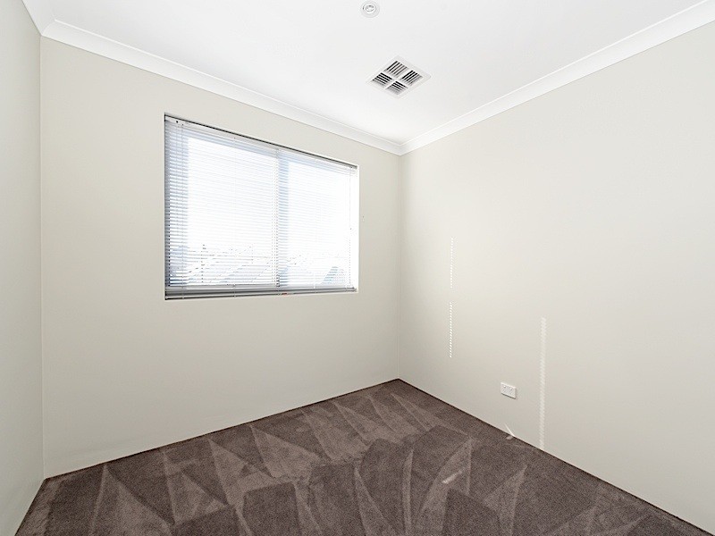 6 Affable Way, Atwell WA 6164