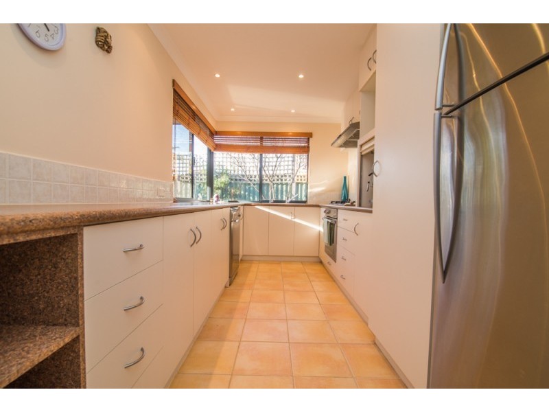 1 Palm Place, Wilson WA 6107