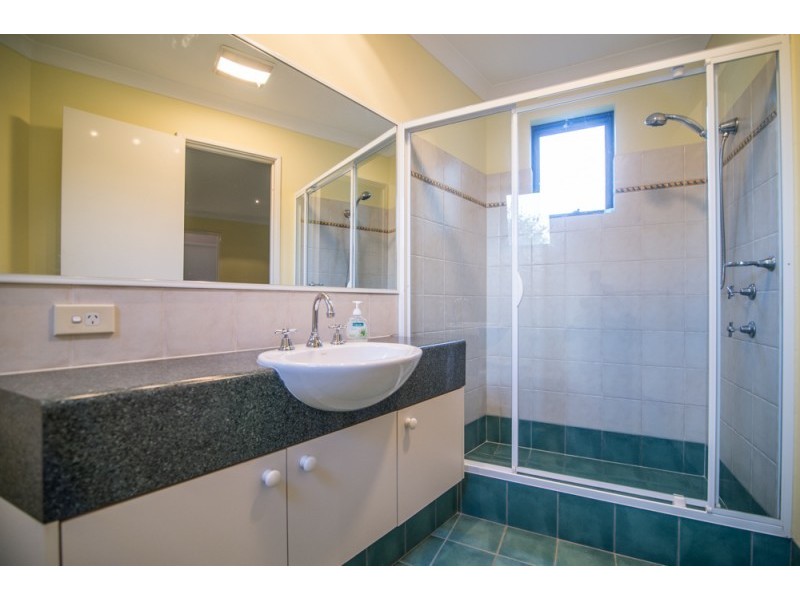 1 Palm Place, Wilson WA 6107