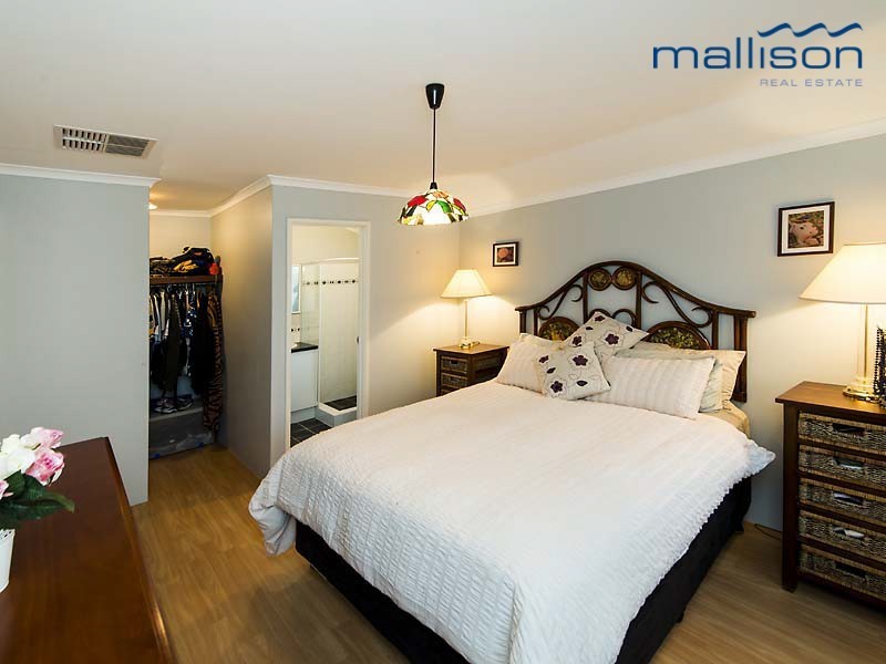 38 Amherst Road, Canning Vale WA 6155