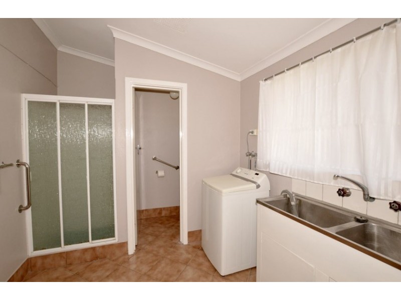 101 Phillips Road, Wattleup WA 6166