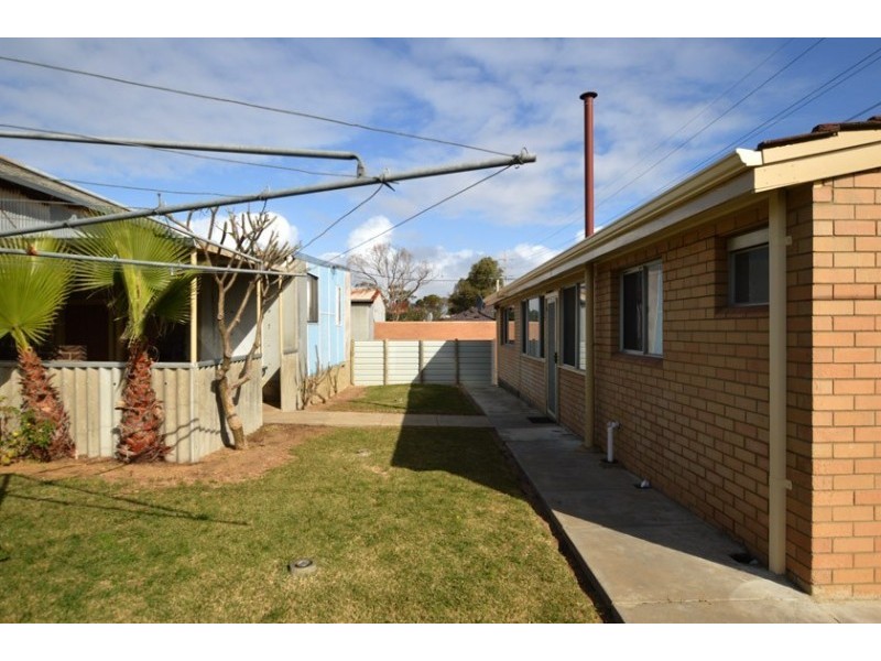 101 Phillips Road, Wattleup WA 6166