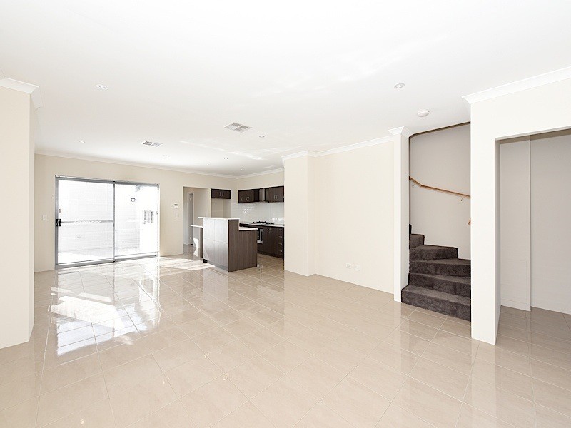 22 Affable Way, Atwell WA 6164