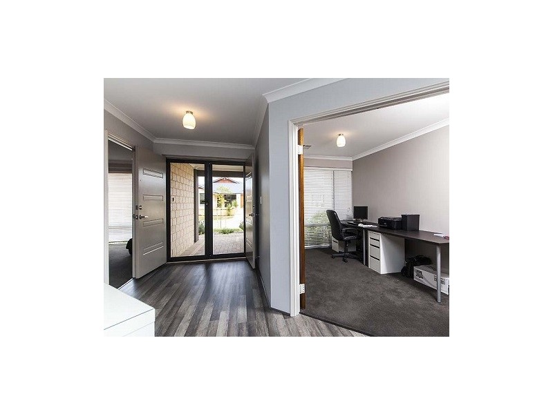 9 Bailey Way, Bertram WA 6167